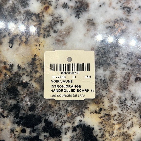 Like new! Hermes Scarf. Les Sources de la vie.  34.5x34.5. - Picture 3 of 6